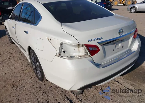2017 Nissan Altima 2.5 Sv из США, поврежденный, VIN 1N4AL3AP8HC255276